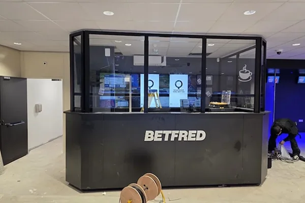 Anti-Bandit Screens Cambridge