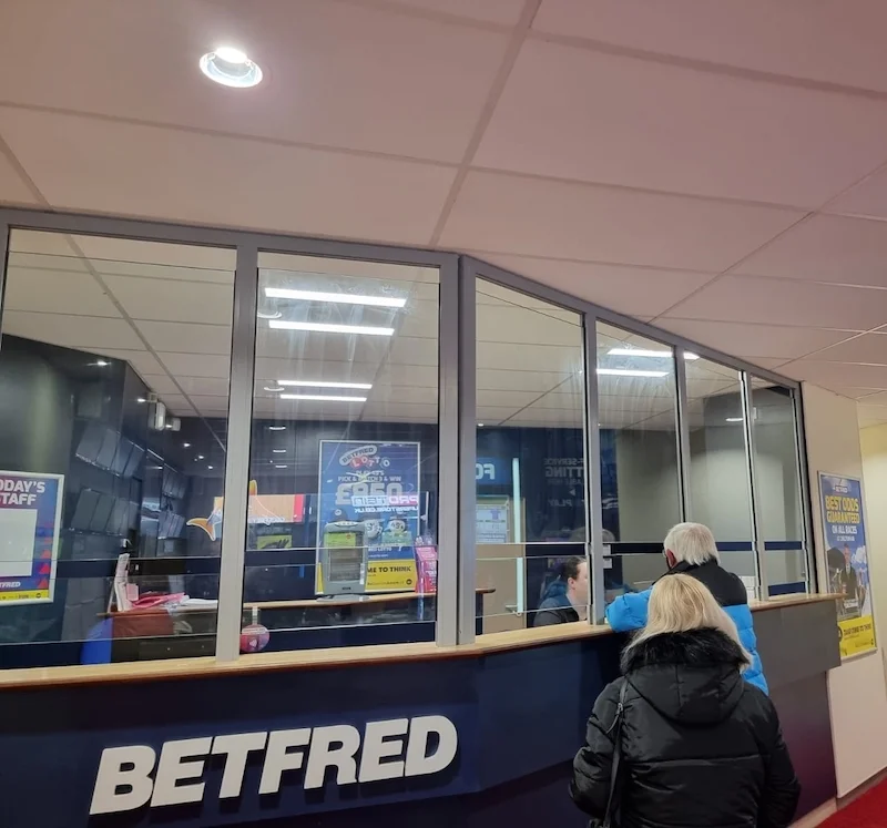 Anti Bandit Screen Cambridge